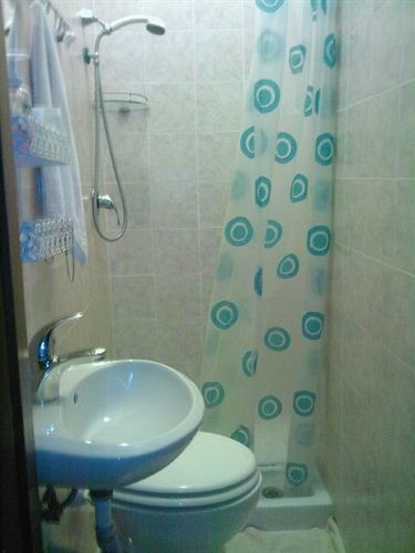 Roma Prince Inn Accommodation Εξωτερικό φωτογραφία